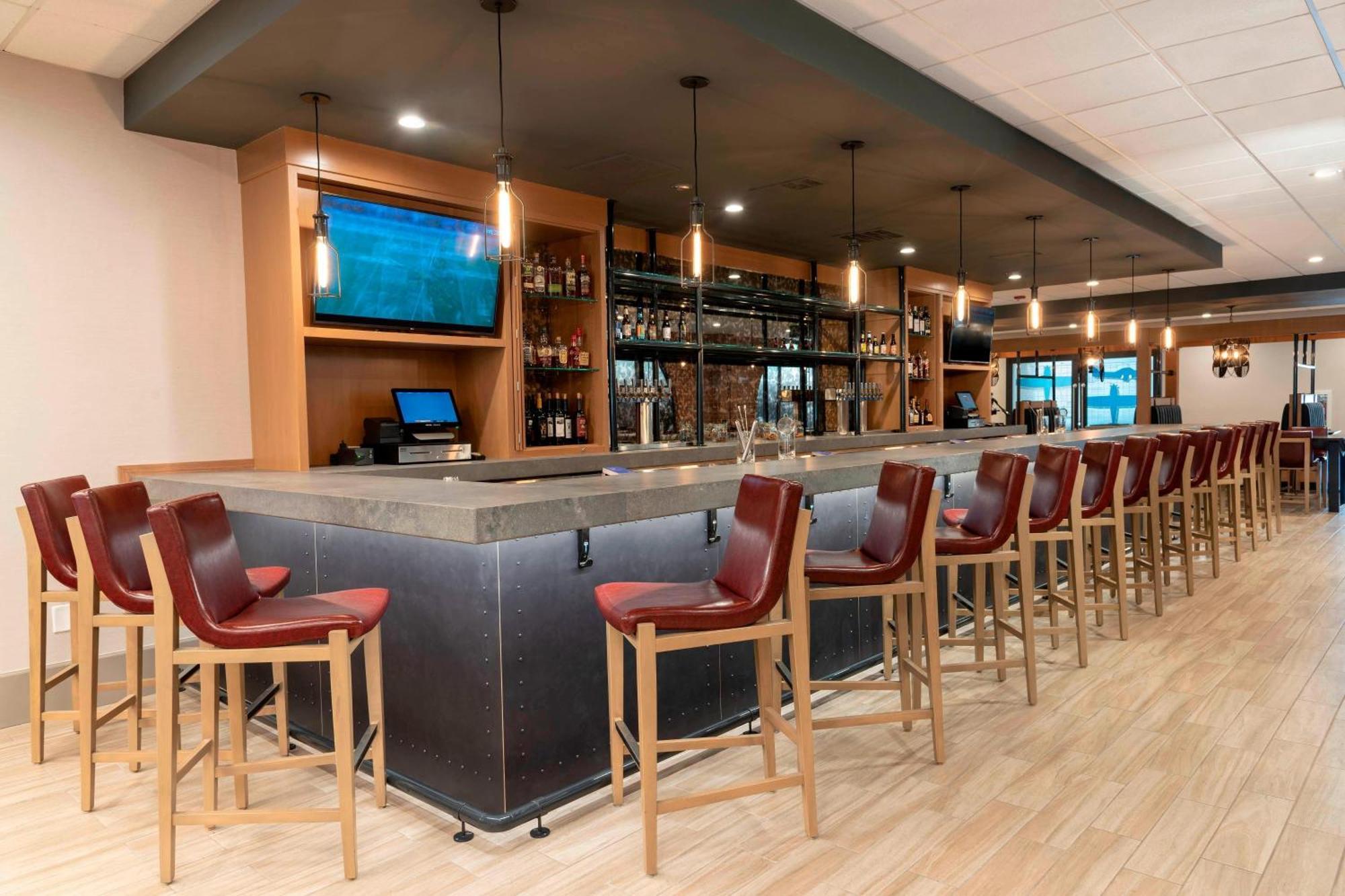 Delta Hotels By Marriott Kalamazoo Conference Center Zewnętrze zdjęcie
